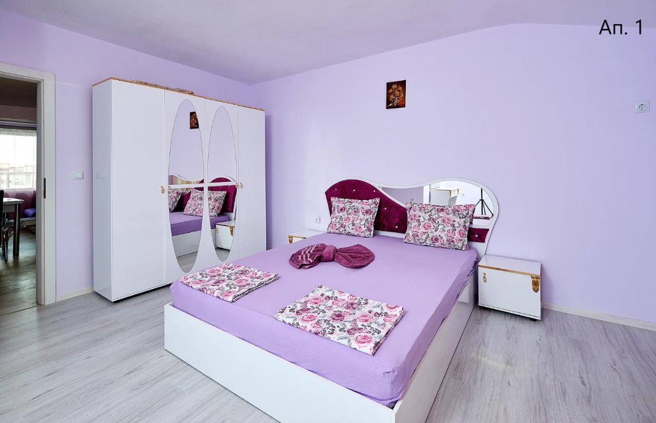Апартаменти Боряна Pomorie Buitenkant foto